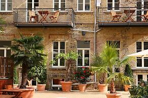 Hotel & Boardinghouse Garden Living