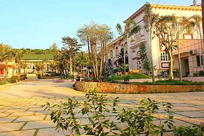 Phu Van Resort & Spa