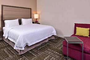 Hampton Inn & Suites Dallas Market Center