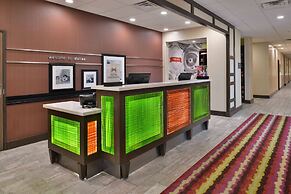 Hampton Inn & Suites Dallas Market Center
