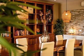 Bayside Boutique Hotel - Blue Bay Golf & Beach Resort