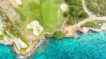 Bayside Boutique Hotel - Blue Bay Golf & Beach Resort