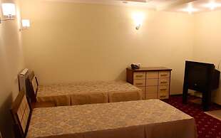Duna Hotel