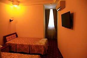 Duna Hotel