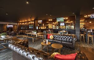 Nightcap at Manhattan Hotel