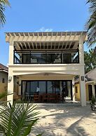 Puerto Del Sol Beach Resort