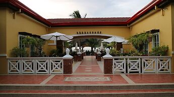 Puerto Del Sol Beach Resort