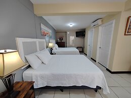 Hotel Bamboo Aeropuerto