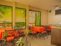 Hotel Bamboo Aeropuerto