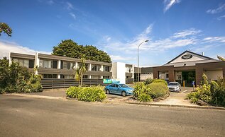 Nightcap at Waltzing Matilda Hotel