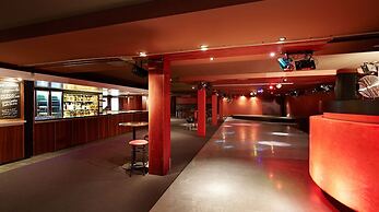 Nightcap at Waltzing Matilda Hotel