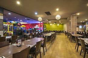 Nightcap at Waltzing Matilda Hotel