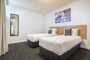 Nightcap at Waltzing Matilda Hotel