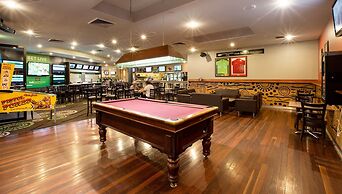 Nightcap at Waltzing Matilda Hotel