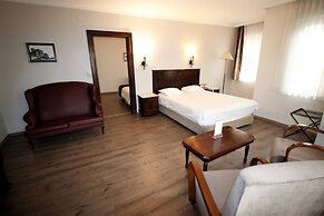 Montania Town Hotel Mudanya