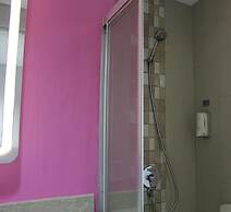 Shakti Hotel Bandung