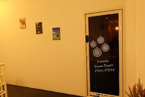 Finlay House - Hostel