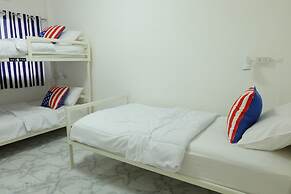 Finlay House - Hostel