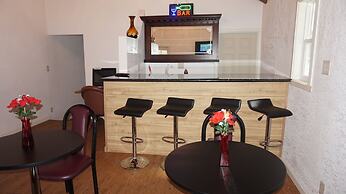 Eagle Crater Lake Inn