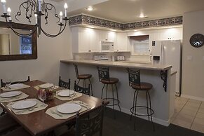 French Quarter Resort by Spinnaker Resorts