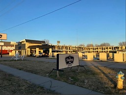 The Hastings Inn Salina