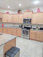 Crystal Cove by CozyKey Vacation Rentals