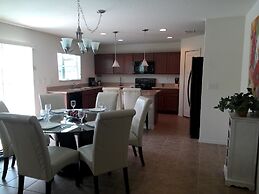 Crystal Cove by CozyKey Vacation Rentals