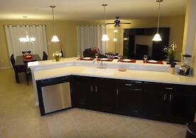 Crystal Cove by CozyKey Vacation Rentals