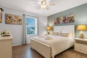 Crystal Cove by CozyKey Vacation Rentals