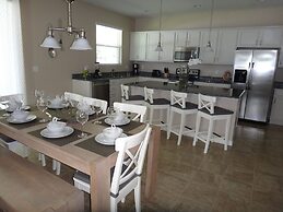 Crystal Cove by CozyKey Vacation Rentals