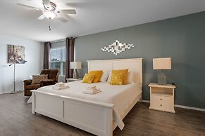 Crystal Cove by CozyKey Vacation Rentals