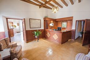 Hostal Sa Baronia