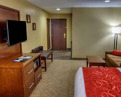 Comfort Suites Plymouth near US-30