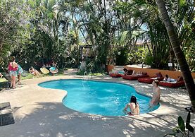 Costa Rica Backpackers - Hostel