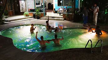 Costa Rica Backpackers - Hostel