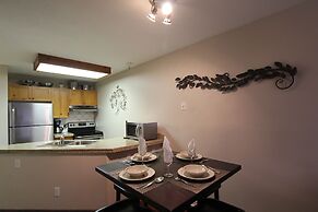 Marketplace Lodge by Whistler Retreats