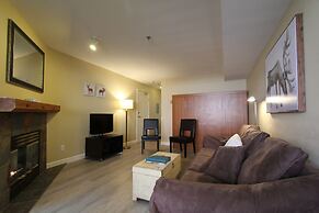 Marketplace Lodge by Whistler Retreats