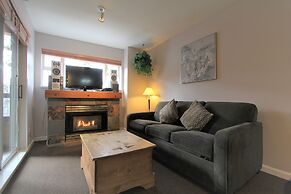 Marketplace Lodge by Whistler Retreats