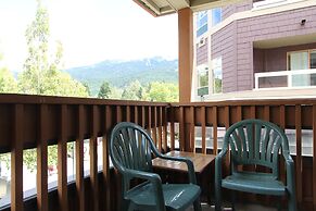 Marketplace Lodge by Whistler Retreats