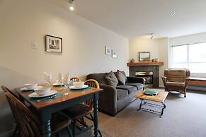 Marketplace Lodge by Whistler Retreats