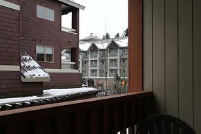 Marketplace Lodge by Whistler Retreats