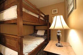 Marketplace Lodge by Whistler Retreats