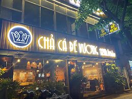 Sai Gon's Book Hotel - The Airport Front