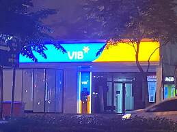 Sai Gon's Book Hotel - The Airport Front