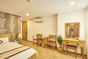 Sai Gon's Book Hotel - The Airport Front