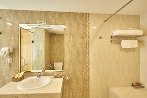 Sai Gon's Book Hotel - The Airport Front