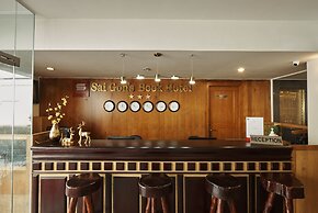 Sai Gon's Book Hotel - The Airport Front
