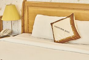 Sai Gon's Book Hotel - The Airport Front