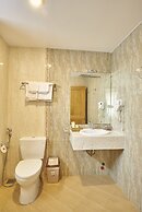 Sai Gon's Book Hotel - The Airport Front