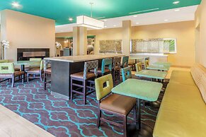 La Quinta Inn & Suites by Wyndham Carlsbad